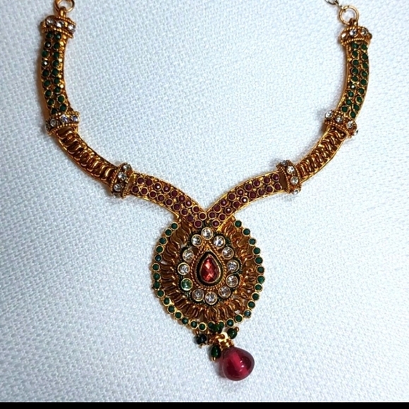 Antique Gold Plated Necklace set - Picture 6 of 6
